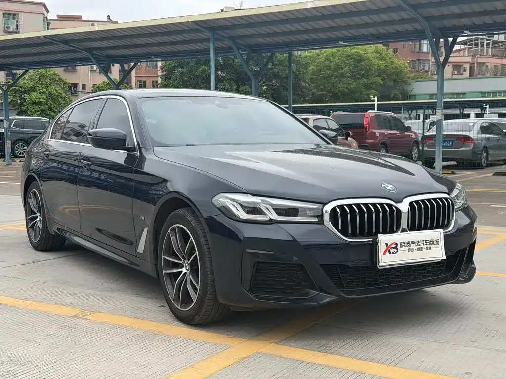 BMW 5 Series — фото 10