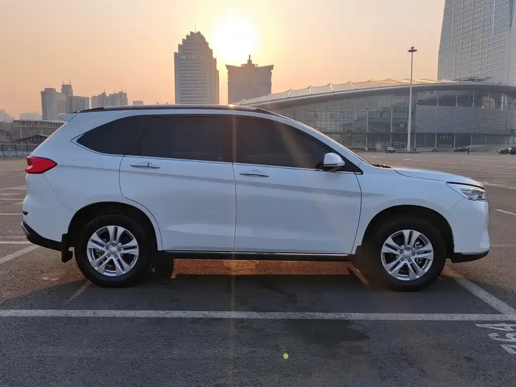 Haval M6 2022 из CN, фото 9
