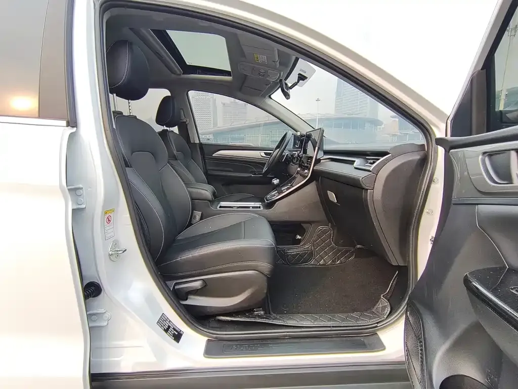 Haval M6 2022 из CN, фото 2