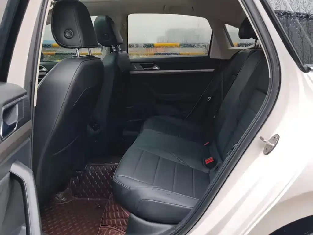 Volkswagen Lavida 2022 из CN, фото 2