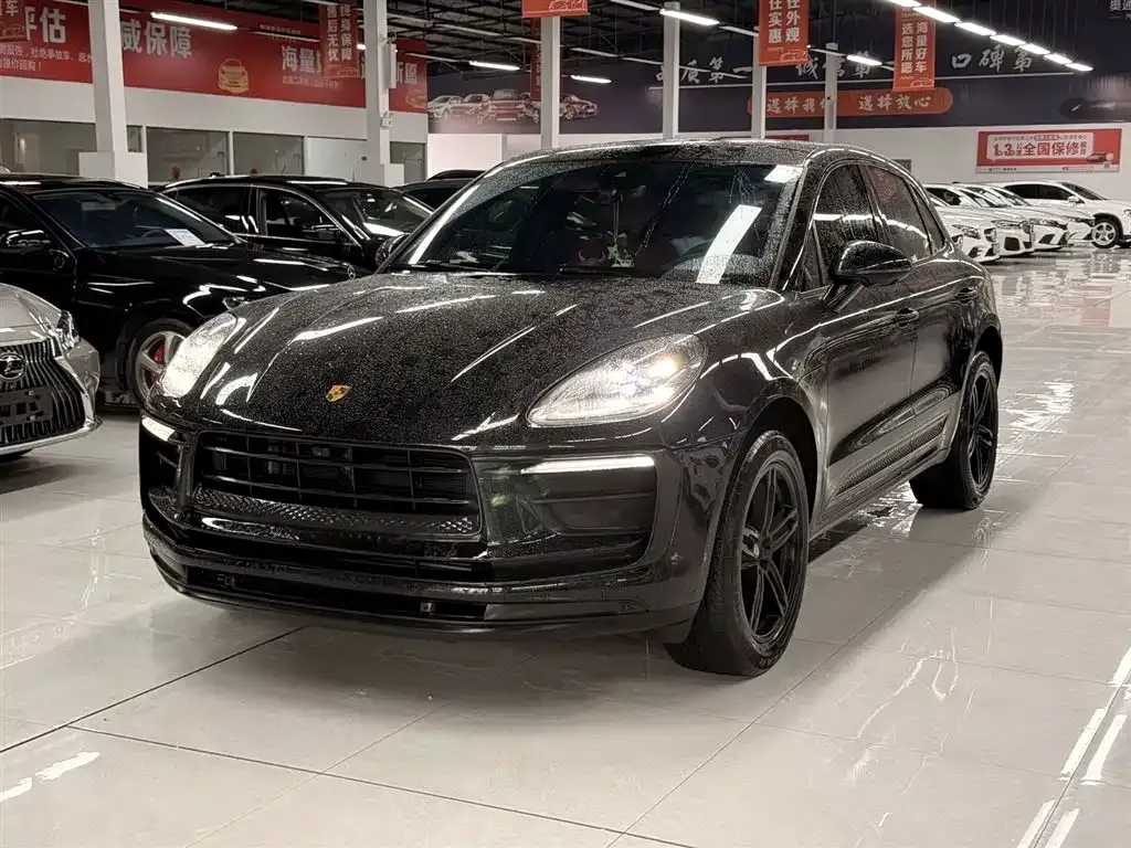Porsche Macan — фото 1