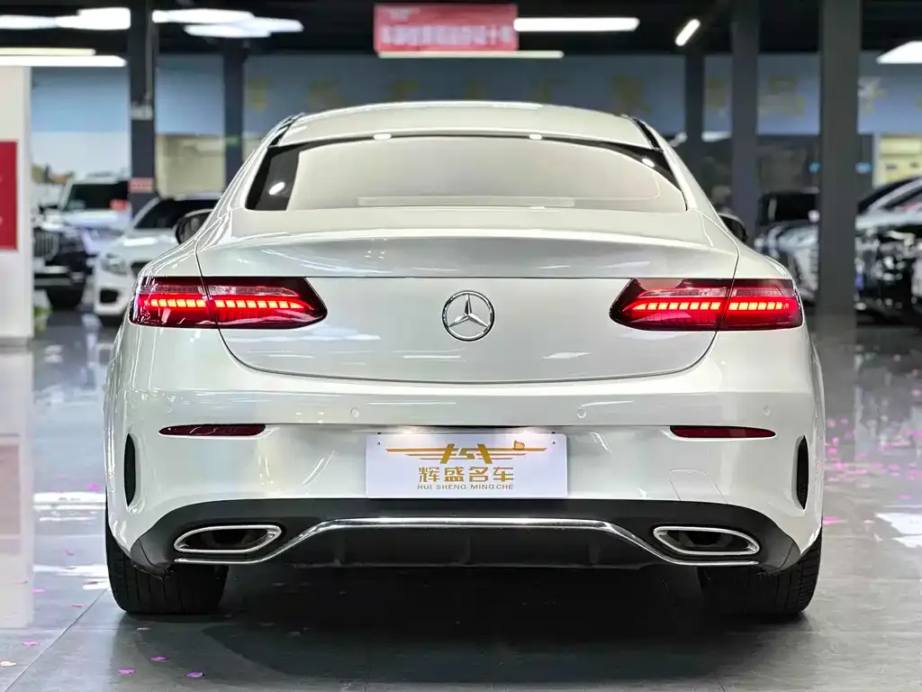 Mercedes-Benz E-Class (Import) — фото 4