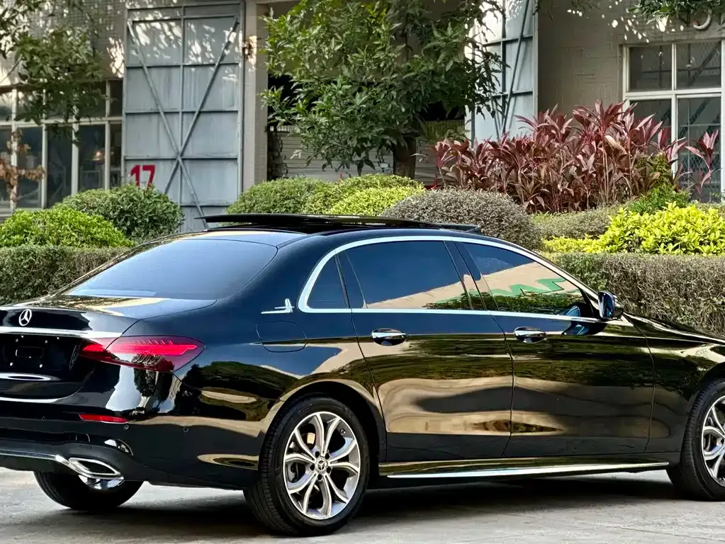 Mercedes-Benz E-Class 2022 из CN, фото 8