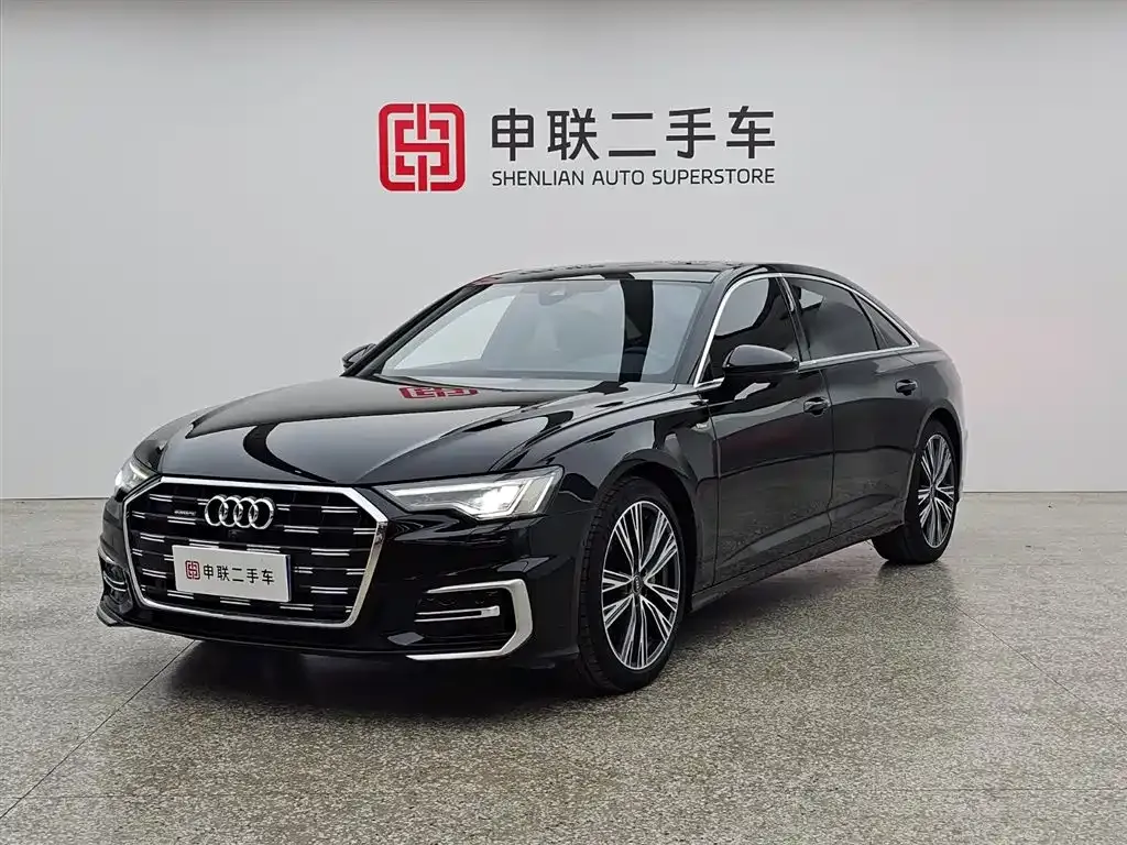 Audi A6L — фото 1