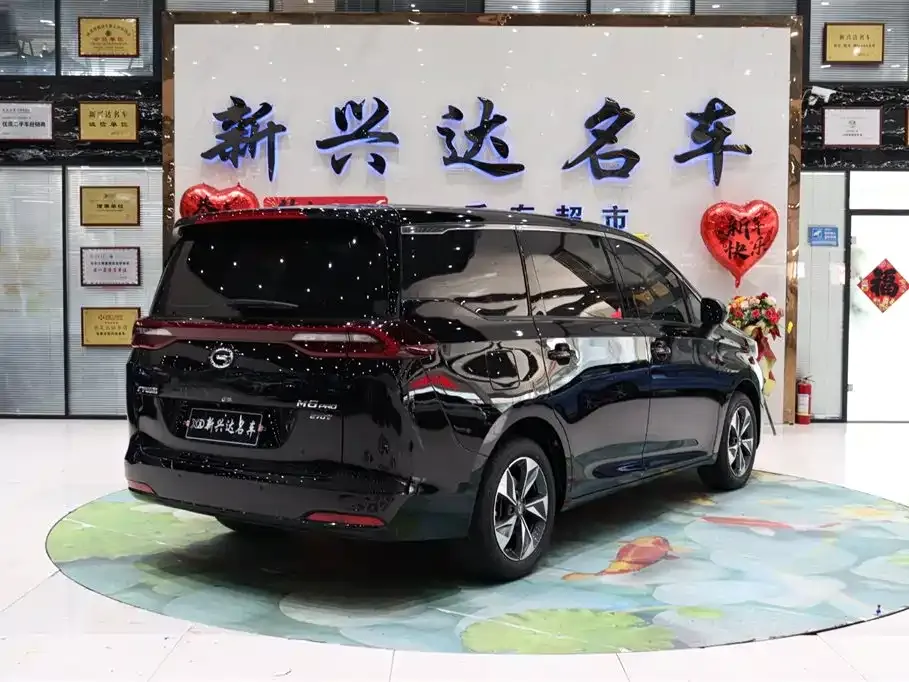 GAC Motor Trumpchi M6 — фото 2
