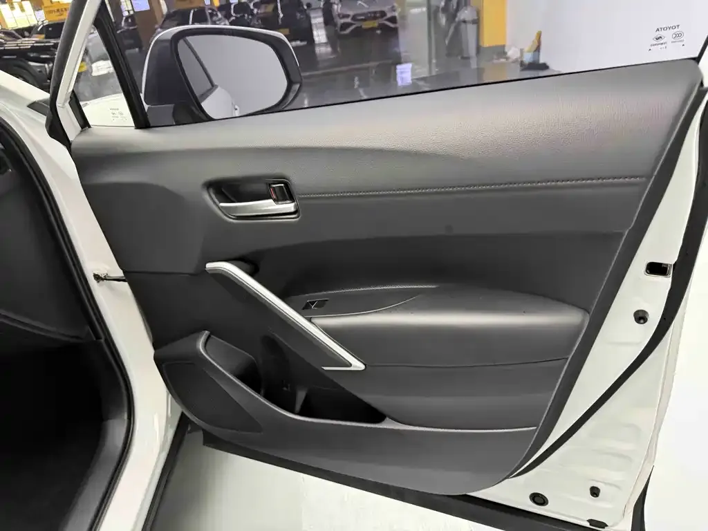 Toyota Frontlander 2024 из CN, фото 7