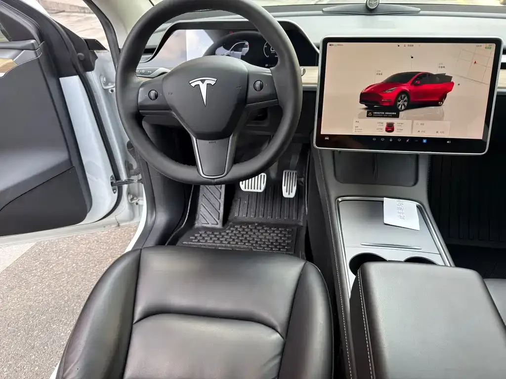Tesla Model Y 2023 из CN, фото 5