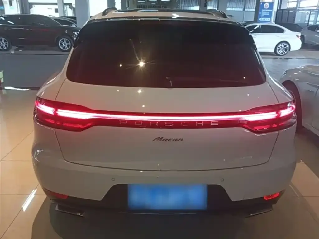 Porsche Macan 2021 из CN, фото 10