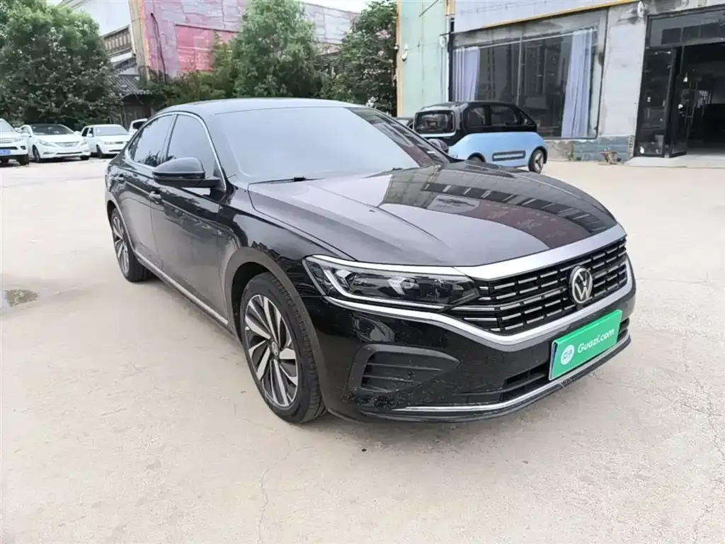 Volkswagen Passat — фото 8