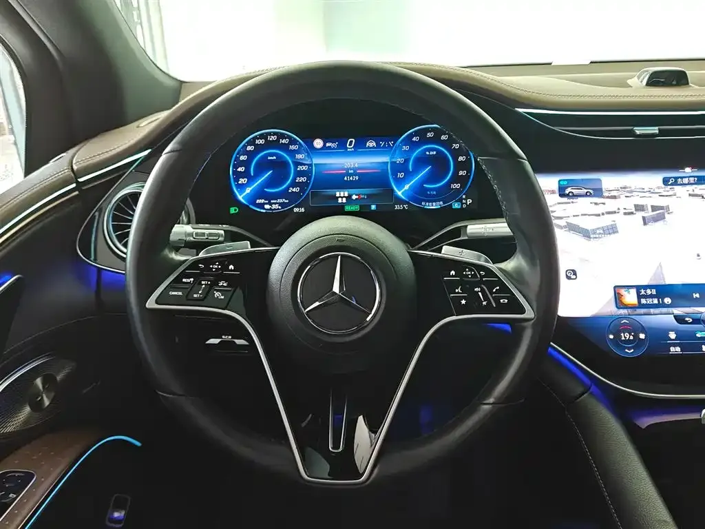 Mercedes-Benz EQS SUV 2023 из CN, фото 7