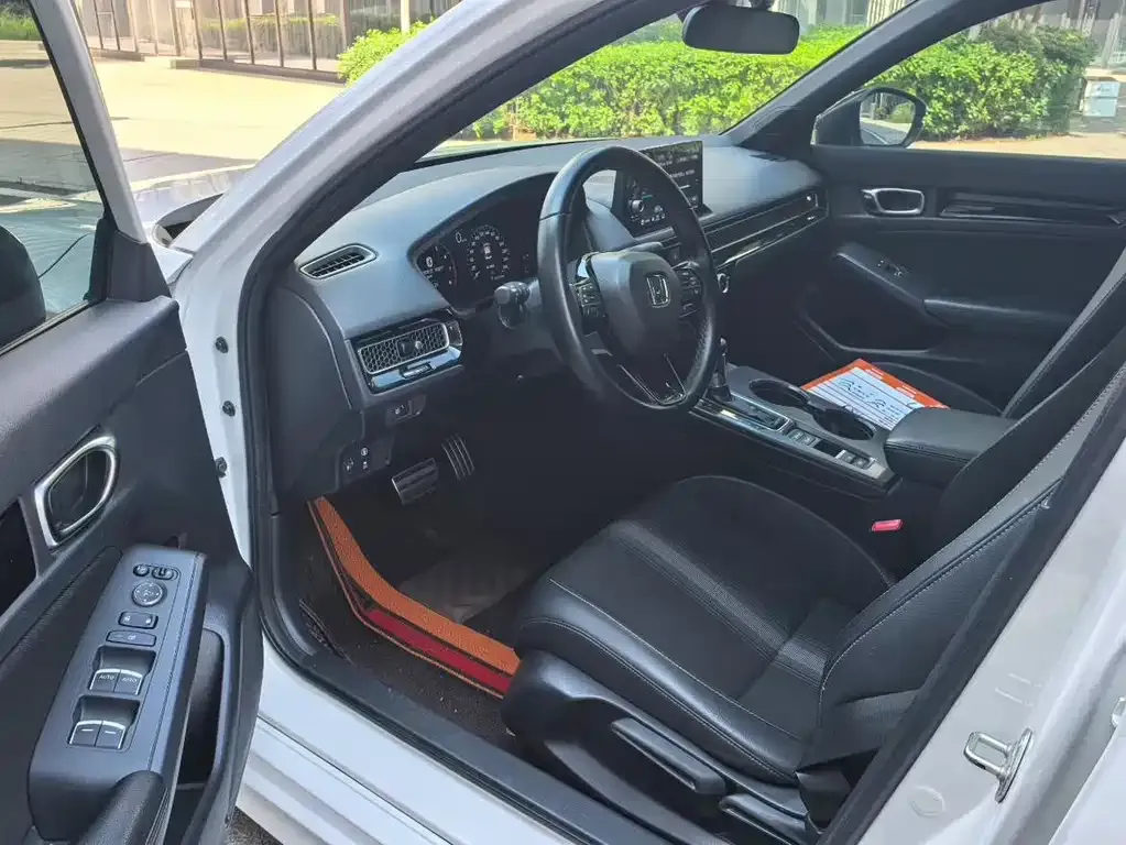 Honda Civic — фото 4