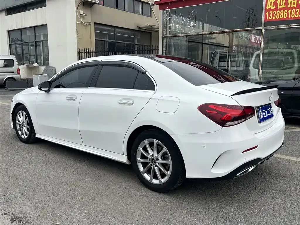 Mercedes-Benz A-Class — фото 6