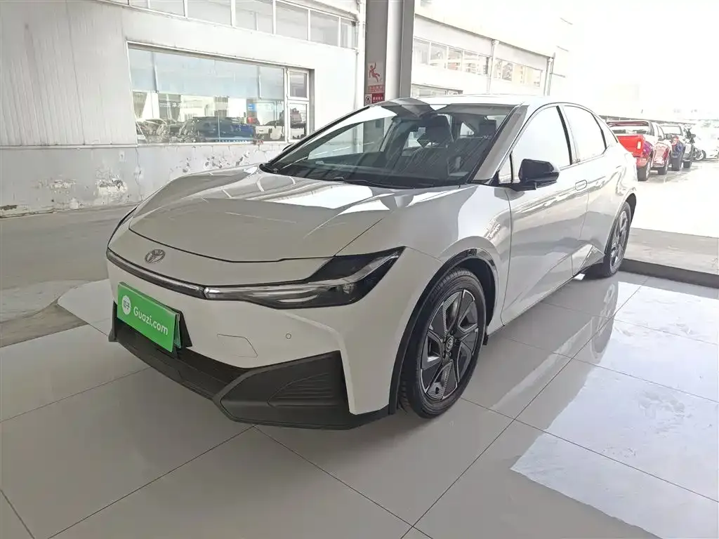 Toyota bZ3