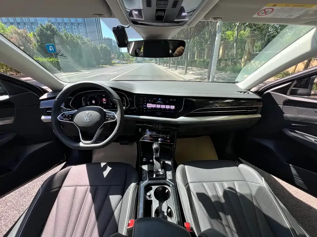 Volkswagen Passat — фото 9