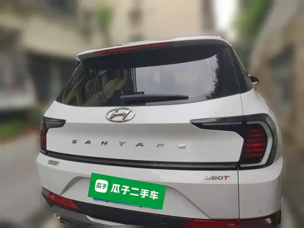 Hyundai Santa Fe 2023 из CN, фото 10