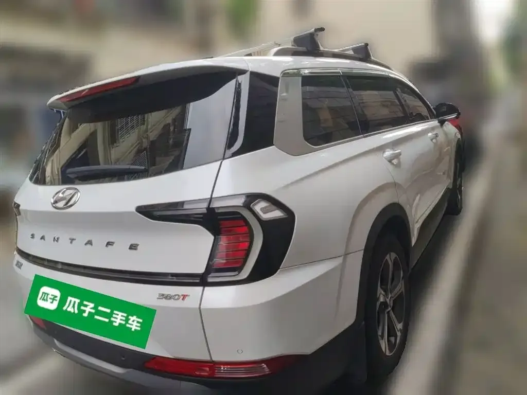 Hyundai Santa Fe 2023 из CN, фото 2