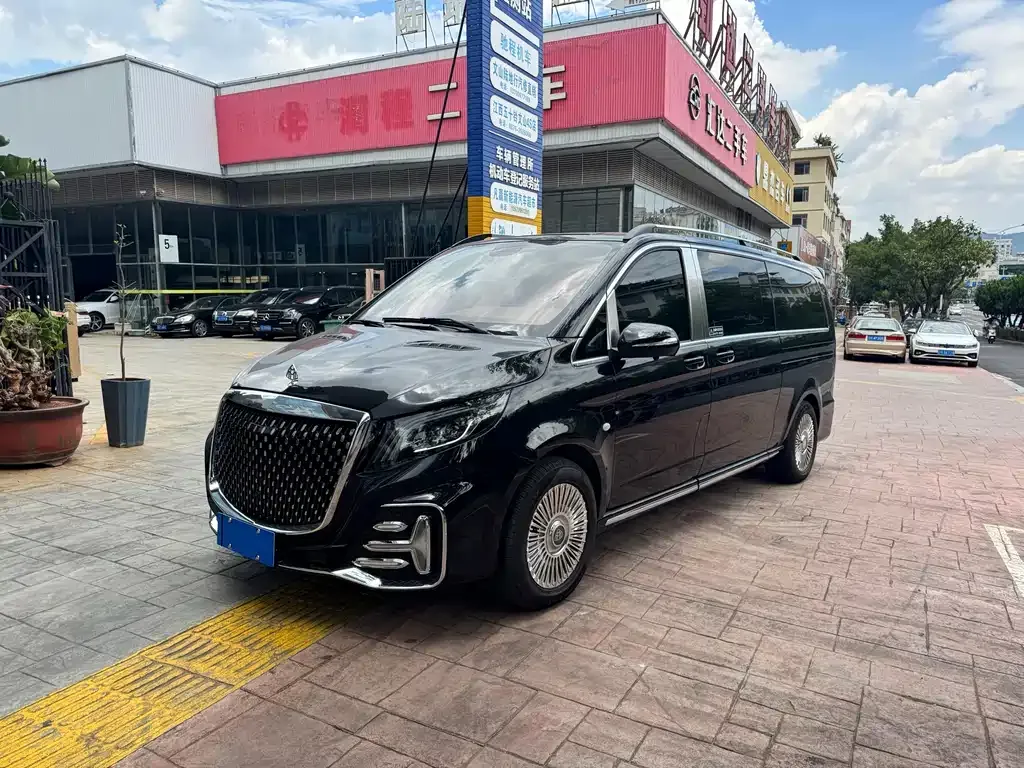 Mercedes-Benz Vito — фото 1
