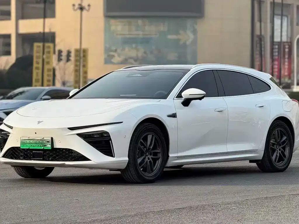 Neta S Shooting Brake