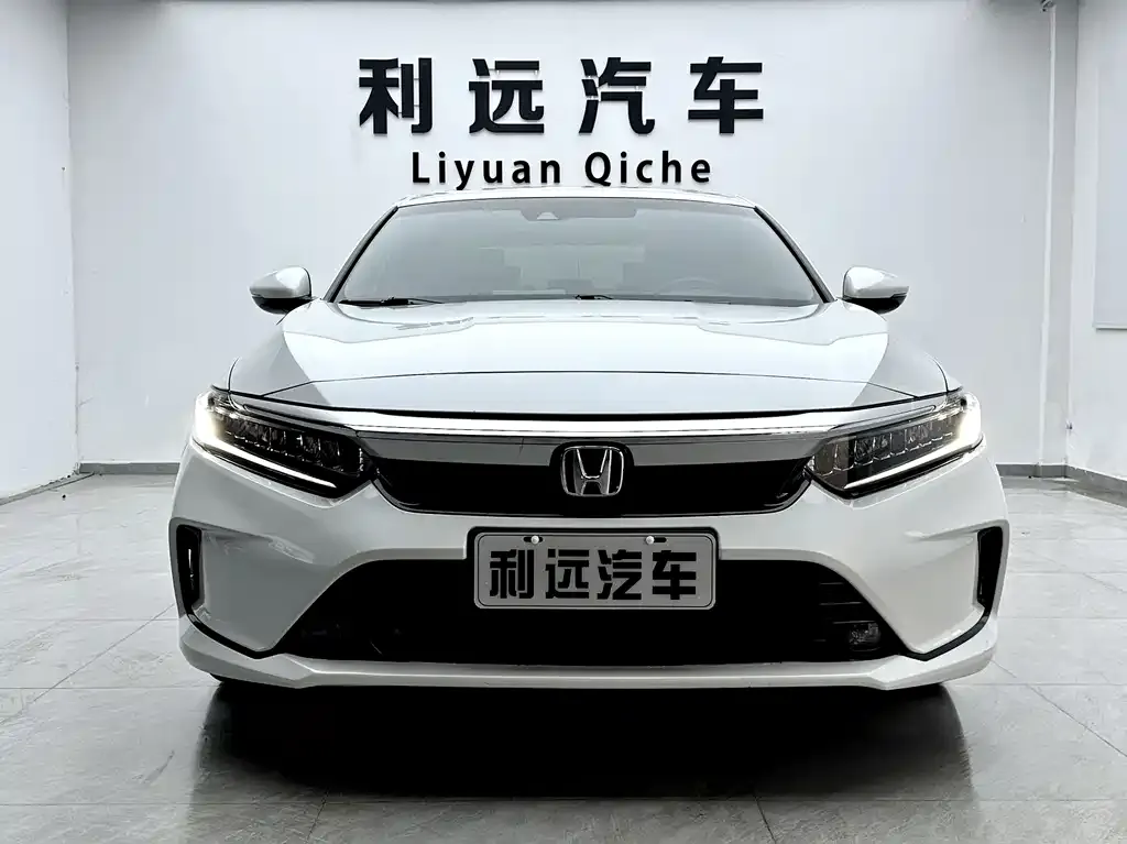Honda Inspire 2023 из CN, фото 2