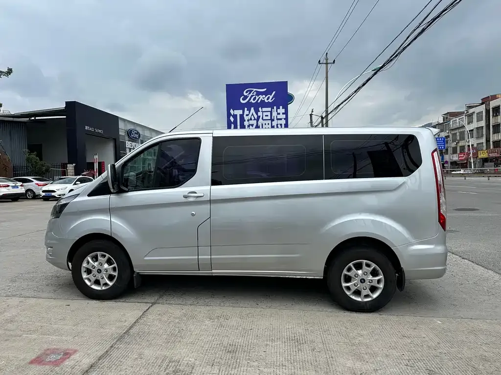 Ford Transit 2021 из CN, фото 3