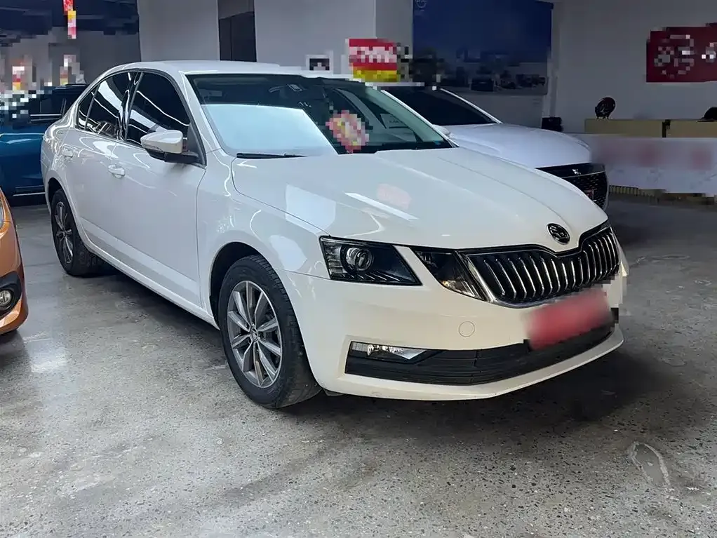 Skoda Octavia 2022 из CN, фото 2