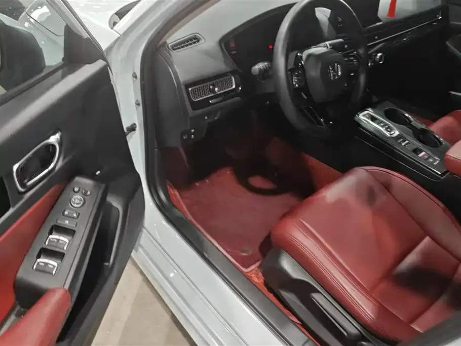 Honda Civic 2024 из CN, фото 10