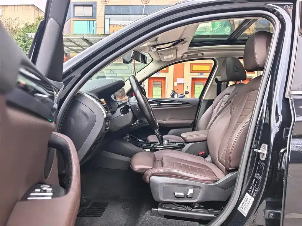 BMW X3 2021 из CN, фото 7