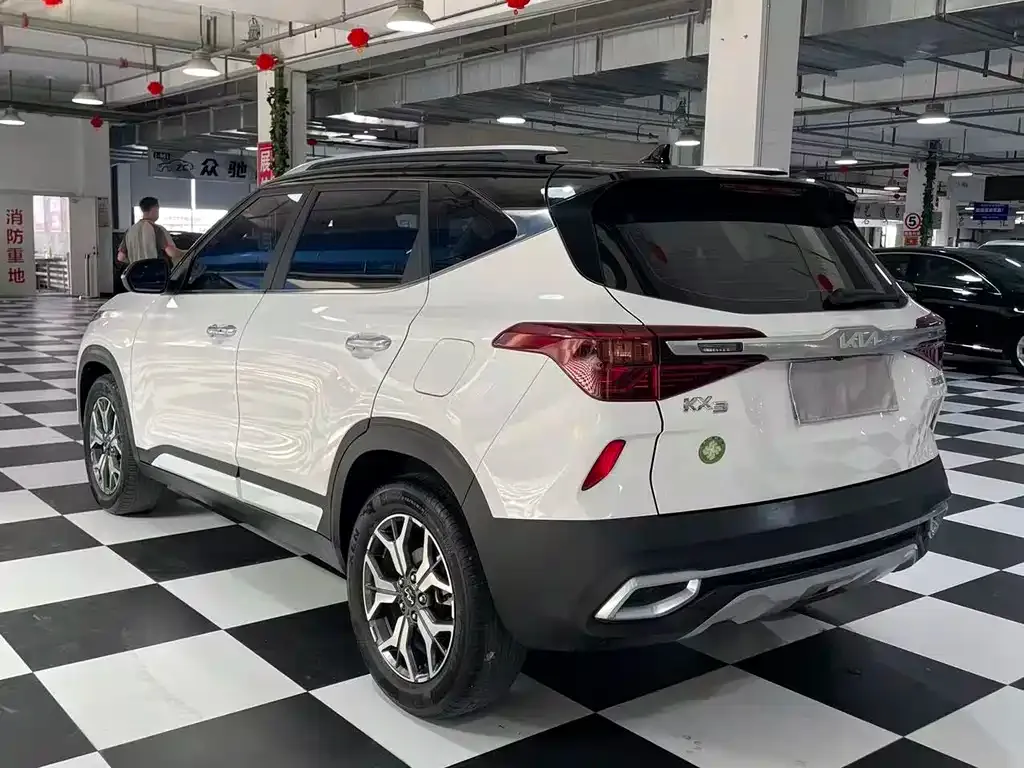 Kia KX3 — фото 4