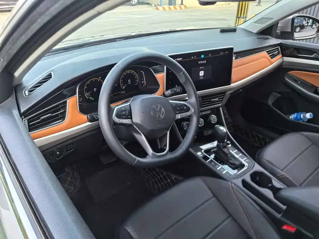Volkswagen Bora 2023 из CN, фото 2