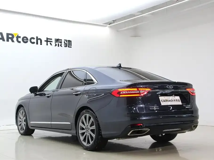 Ford Taurus 2021 из CN, фото 3