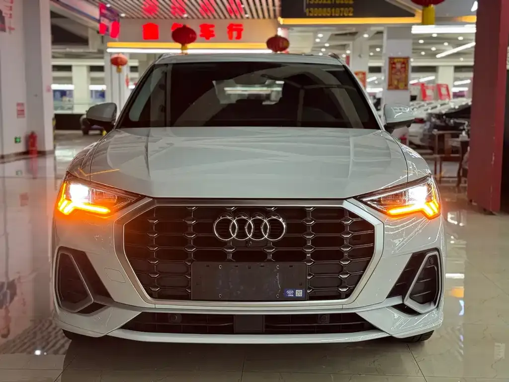 Audi Q3 — фото 2