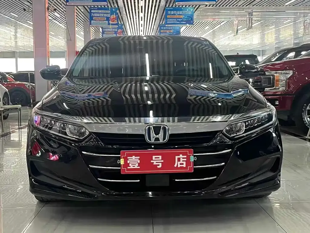 Honda Accord — фото 5