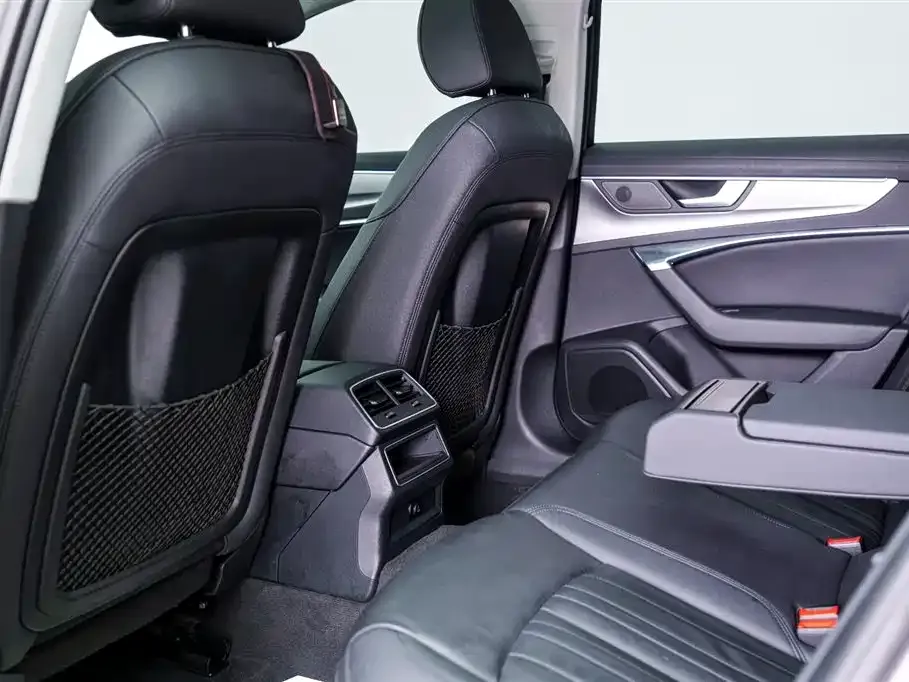 Audi A6 (Import) 2022 из CN, фото 5
