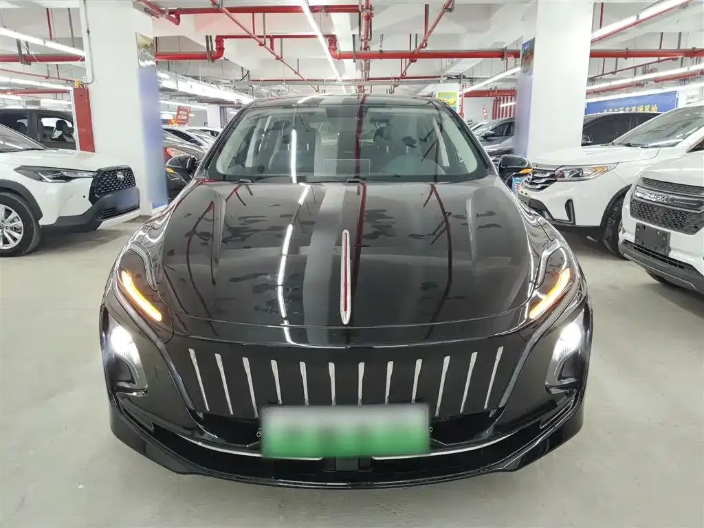 Hongqi E-QM5 — фото 10