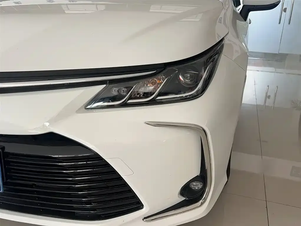 Toyota Corolla 2021 из CN, фото 3