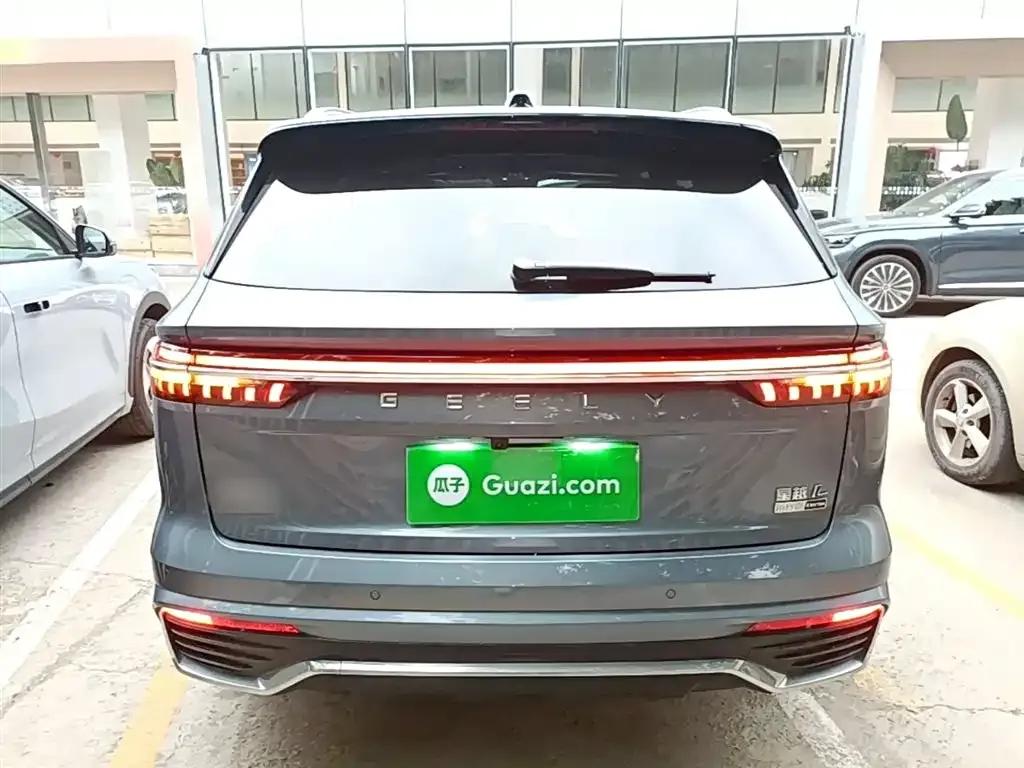 Geely Xingyue L — фото 4