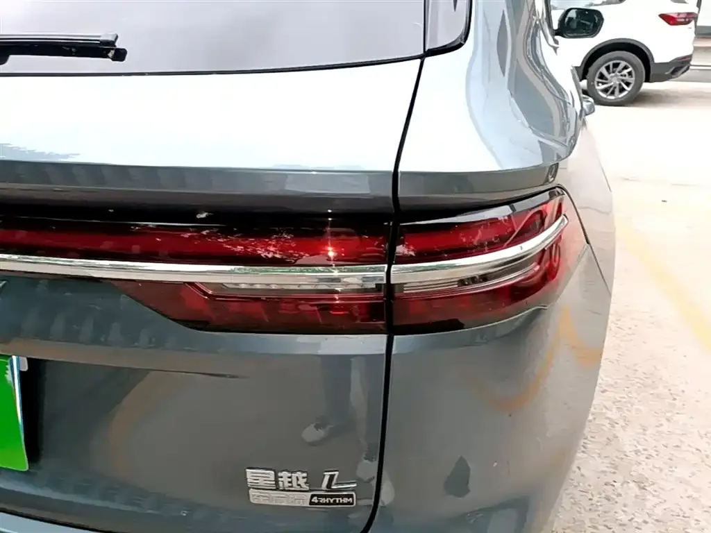 Geely Xingyue L — фото 2