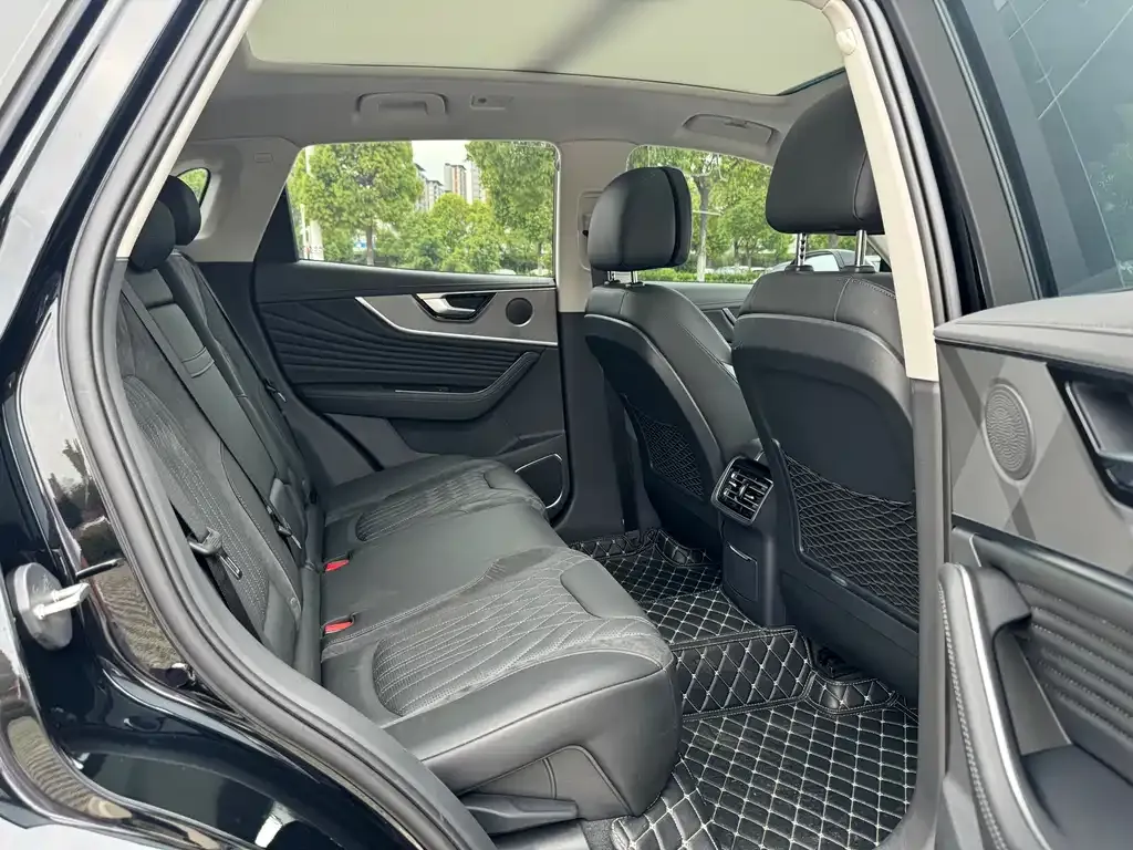 Hongqi HS5 2024 из CN, фото 4