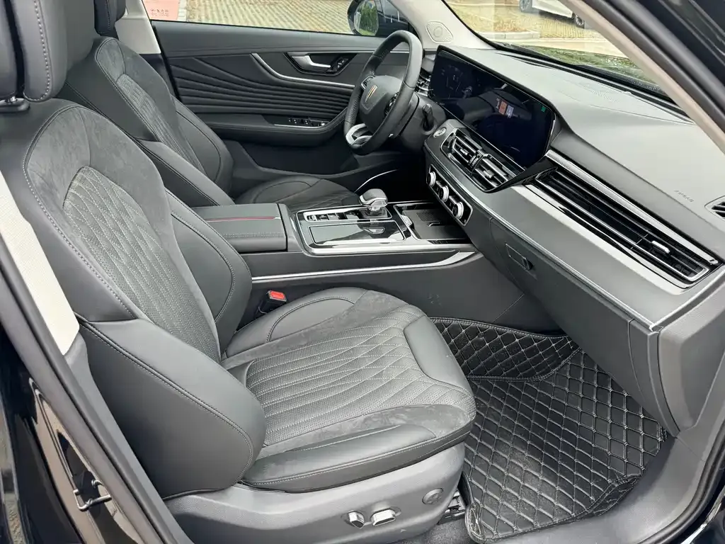 Hongqi HS5 2024 из CN, фото 2