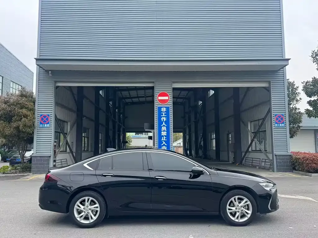Buick Regal 2024 из CN, фото 8