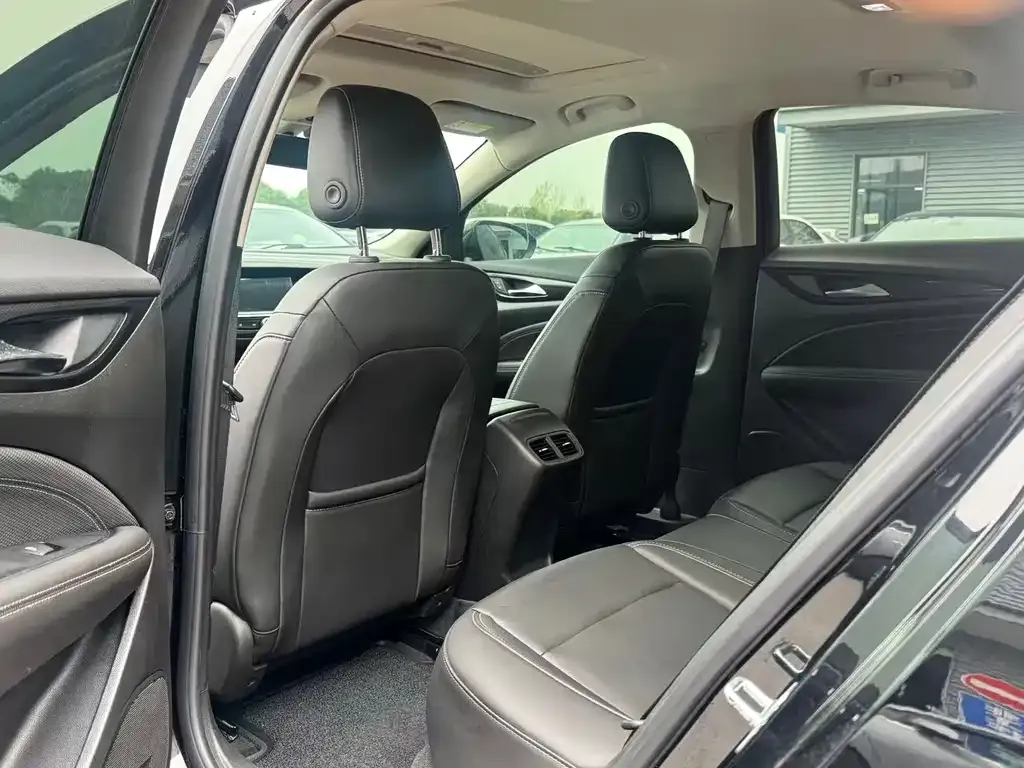 Buick Regal 2024 из CN, фото 5