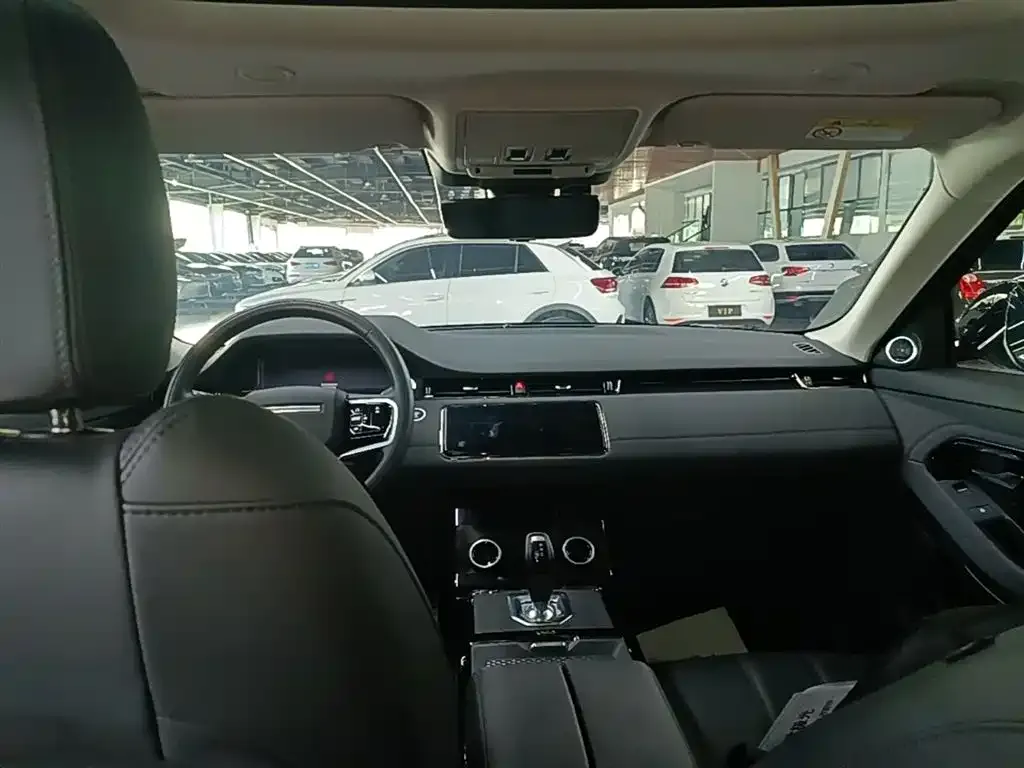 Land Rover Evoque — фото 8