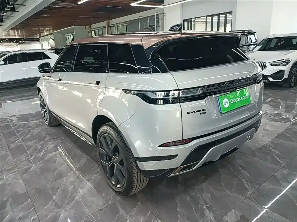 Land Rover Evoque — фото 4