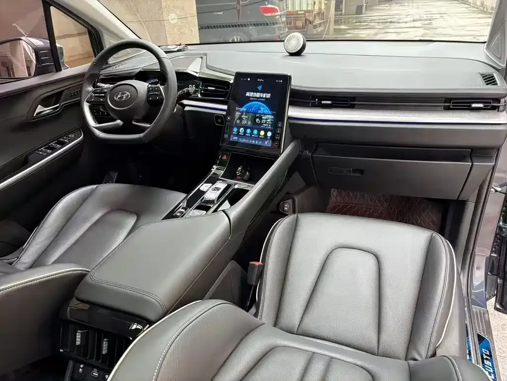 Hyundai Custo 2023 из CN, фото 9