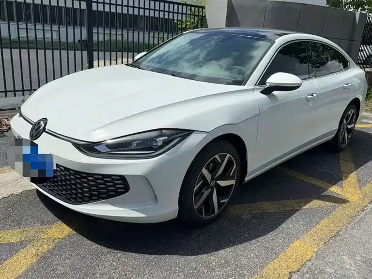 Volkswagen Lamando 2023 из CN, фото 1