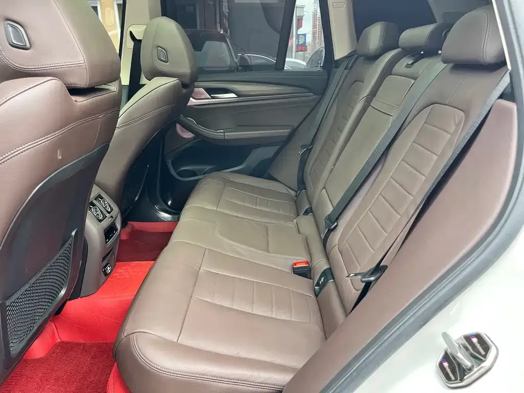 BMW X3 2021 из CN, фото 7