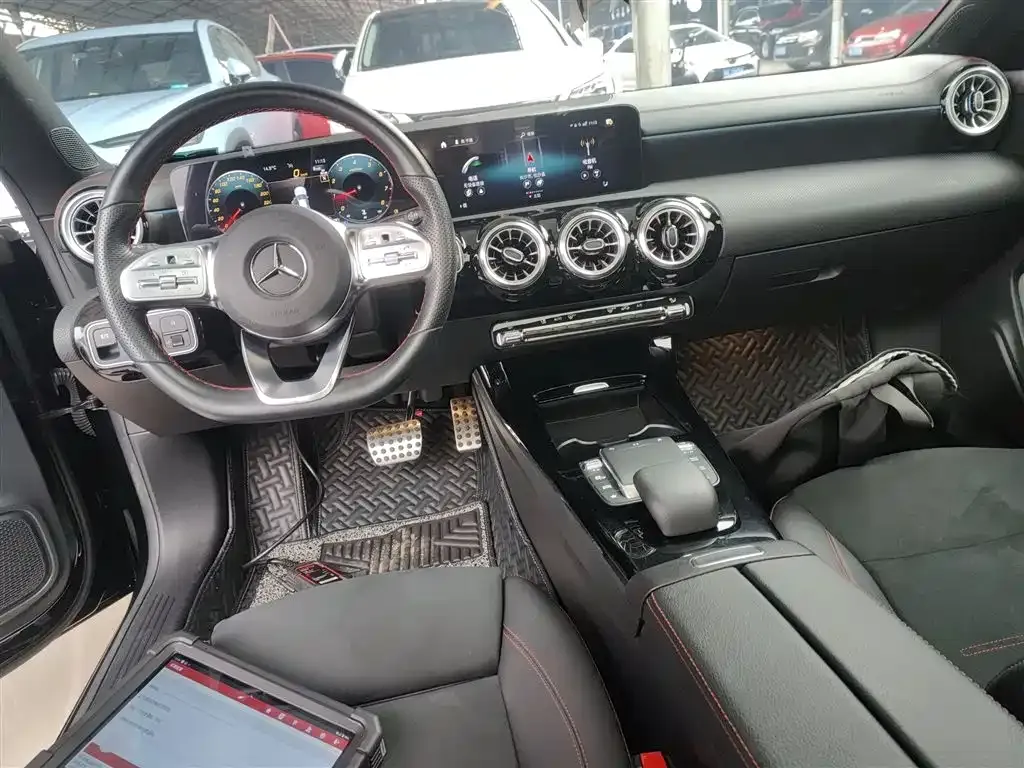 Mercedes-Benz CLA (Import) — фото 6