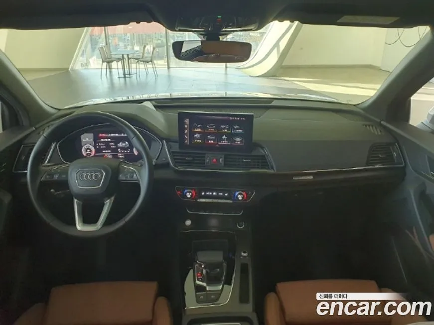 Audi Q5 2023 из KR, фото 2