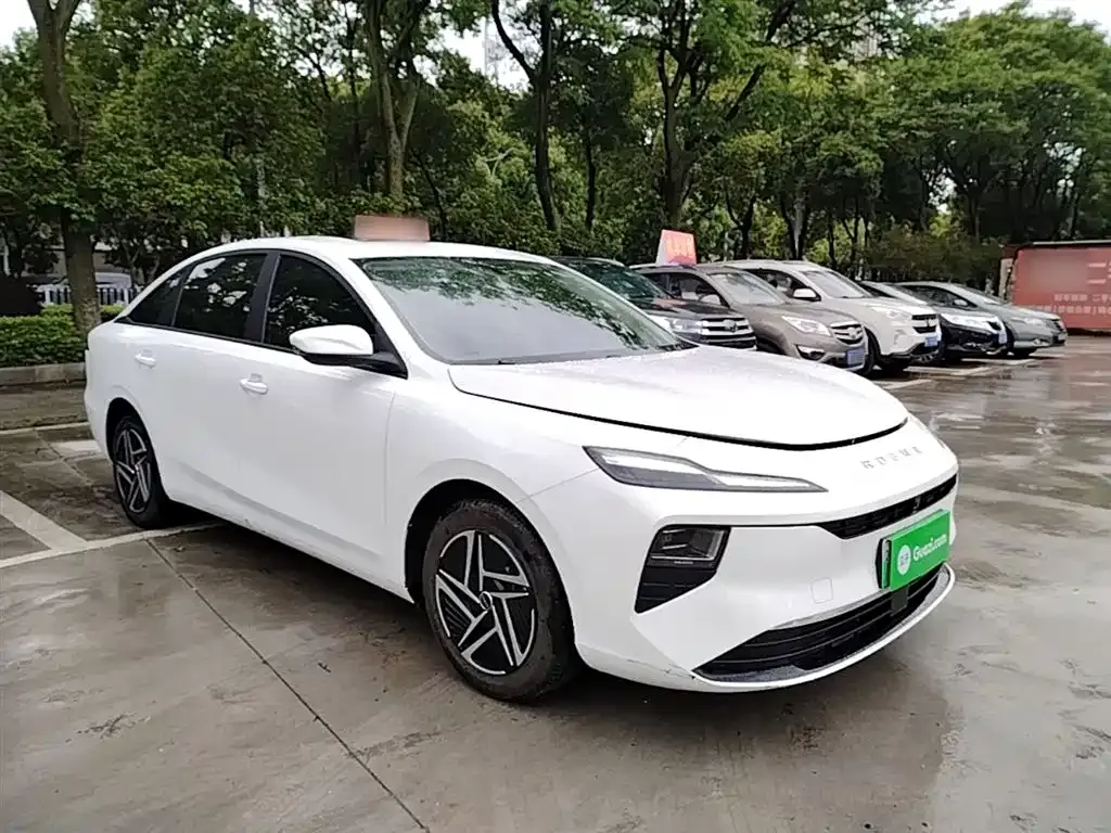 Roewe D6 2025 из CN, фото 4