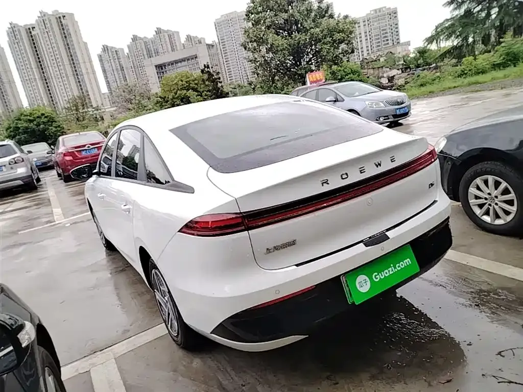 Roewe D6 2025 из CN, фото 2